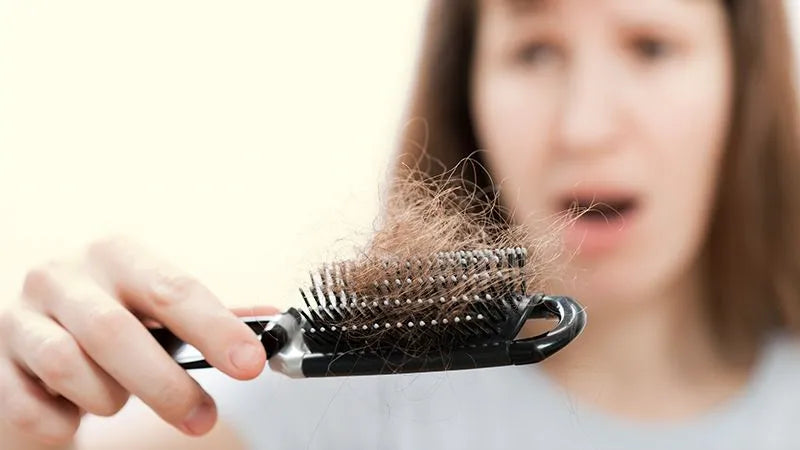 Rambut Rontok Parah: Penyebab, Cara Mencegah, dan Perawatannya