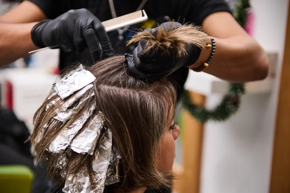 Eksplorasi Warna Rambut: Dari Cat Bagian Bawah hingga Full Color