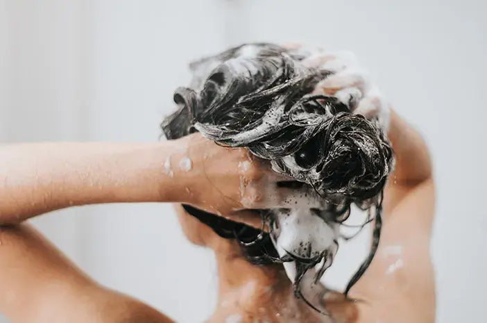 Tips Memilih Shampoo yang Tidak Mengandung SLS