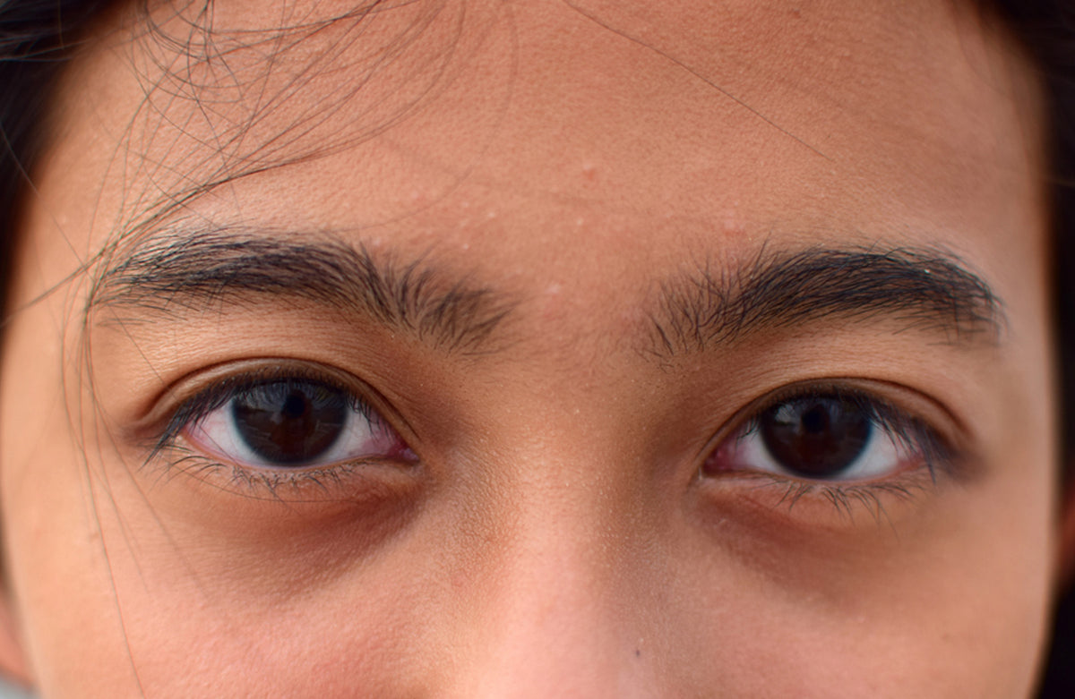 Benarkah Minyak Kemiri Bisa Menebalkan Alis? Cek Faktanya