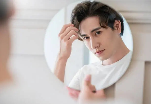 Pentingnya Vitamin Rambut Pria untuk Kesehatan Kulit Kepala