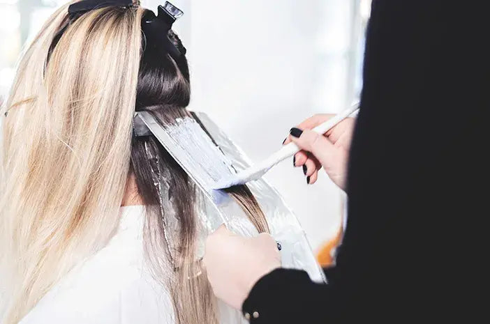 Panduan Lengkap Sebelum Mencoba Bleaching Rambut
