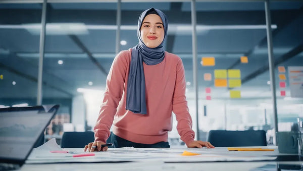 Pilih Bahan Hijab yang Tepat Agar Rambut Tidak Rusak dan Tetap Sehat